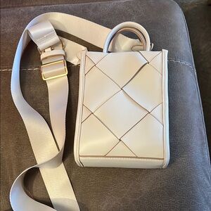 Elegant Cream Crossbody Bag
